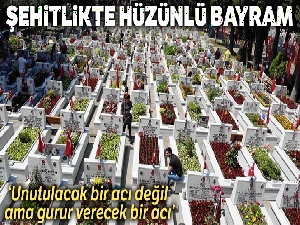 Şehitlikte hüzünlü bayram