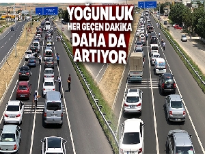 İstanbul'a dönüş yolunda yoğunluk