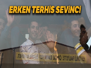 Askerlerin kimi 5 gün, kimi 6 ay kala erken terhis heyecanı yaşadı