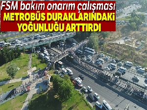 Altunizade metrobüs durağındaki yoğunluk havadan görüntülendi