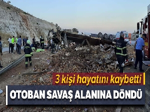 Sebze yüklü tır otobanı savaş alanına çevirdi: 3 ölü