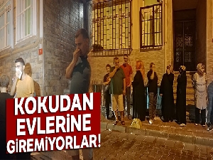 Ceset çıkan binada vatandaşların koku çilesi devam ediyor