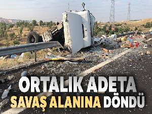 Başkent'te tır sürücüsü uyudu, aracı bariyerlere çarpıp ters döndü