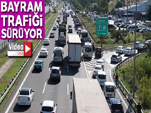 Bolu'da, TEM Otoyolu'nda bayram trafiği yoğunluğu