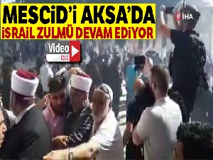İsrail askerlerinden Mescid-i Aksa'ya saldırı