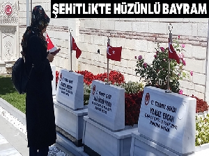 Edirnekapı Şehitliği'nde hüzünlü bayram