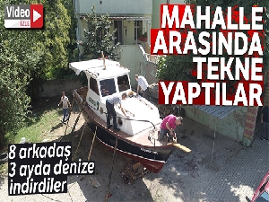 Denize 4 kilometre uzakta mahalle arasında tekne yaptı