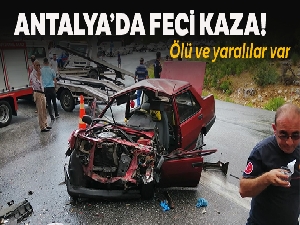 Antalya'da yolcu otobüsü ile otomobil çarpıştı: 1'i ağır 5 yaralı