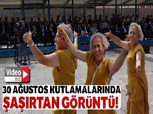 30 Ağustos kutlamalarında şaşırtan görüntü