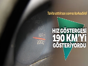 Hız göstergesi 190 Km'de takılı kaldı, 4 kişi yaralandı