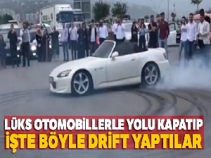 Lüks otomobillerle yolu kapatıp işte böyle drift yaptılar