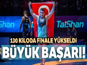 Rıza Kayaalp Dünya Güreş Şampiyonası'nda finale yükseldi!