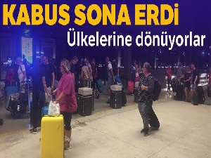 Firmaları iflas eden İngiliz turistler gönderilen uçakla ülkelerine dönüyor