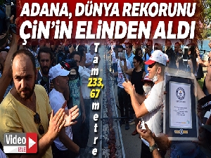 Dünya ‘şişte et pişirme' rekoru 233 metrelik et şişle Adana'nın oldu