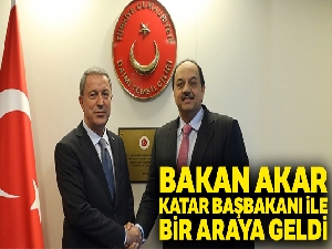 Bakan Akar, Katar Başbakan Yardımcısı Al Attiyah ile bir araya geldi