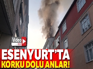 Esenyurt'ta binanın çatısı alev alev yandı