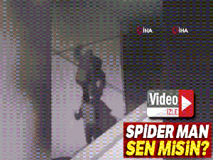 Başakşehir'de ‘örümcek adam'a özenen hırsızlar kamerada