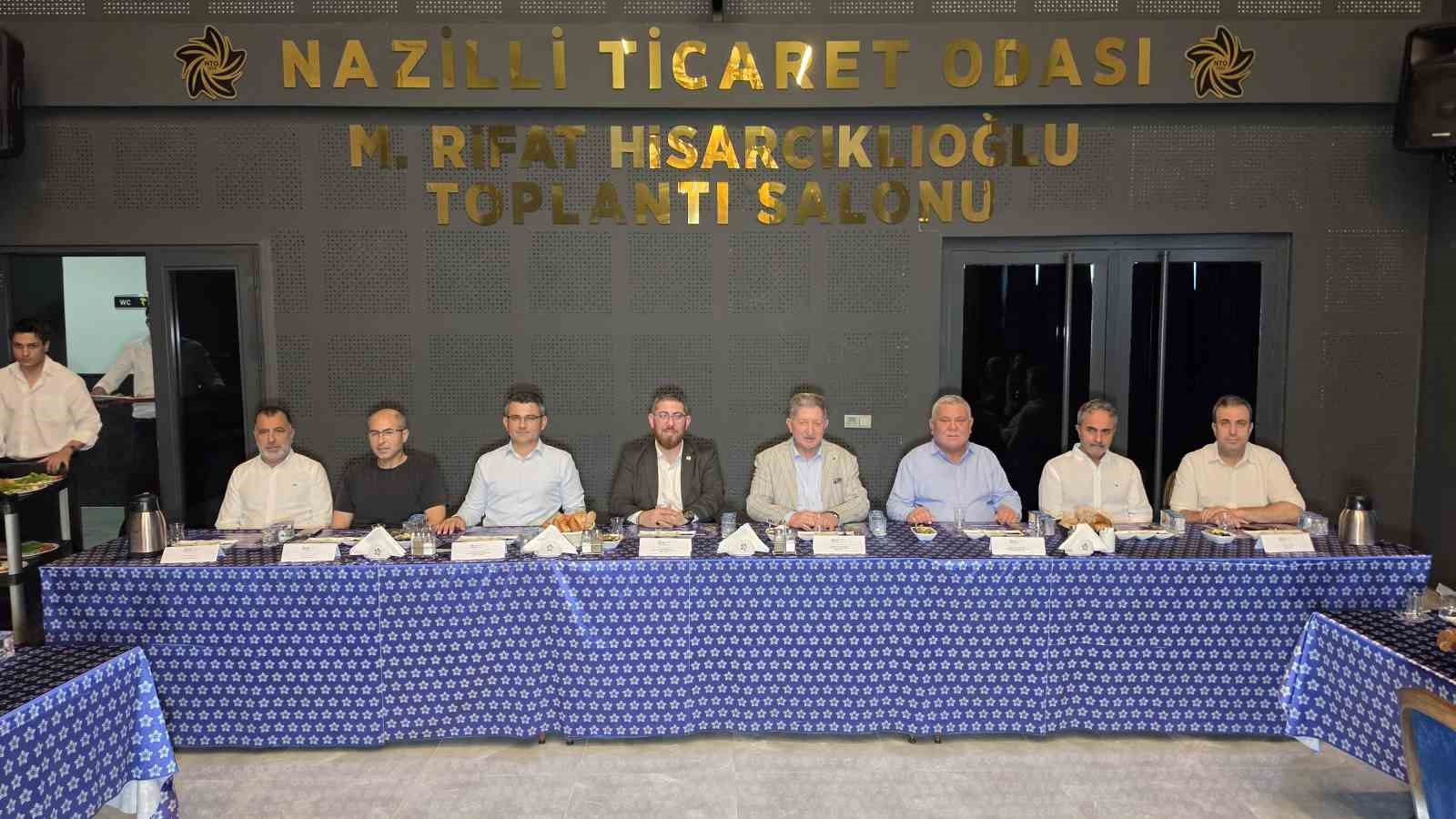 nto-nun-uye-bulusmalari-suruyor
