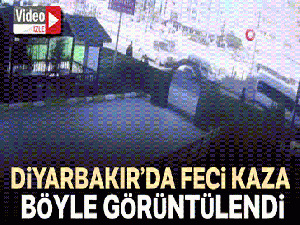 Diyarbakır'da minibüs önce yayaya çarptı, ardından kursun bahçesine girdi