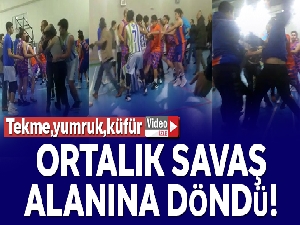 Basketbol maçında hakemlere tekmeli yumruklu saldırı kamerada
