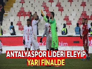 ÖZET İZLE: Sivasspor 1 - 1 Antalyaspor Maç Özeti ve Golleri İzle| Sivasspor Antalyaspor Kaç Kaç Bitti