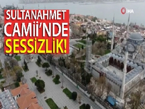 Sultanahmet Camii'ndeki sakinlik havadan görüntülendi