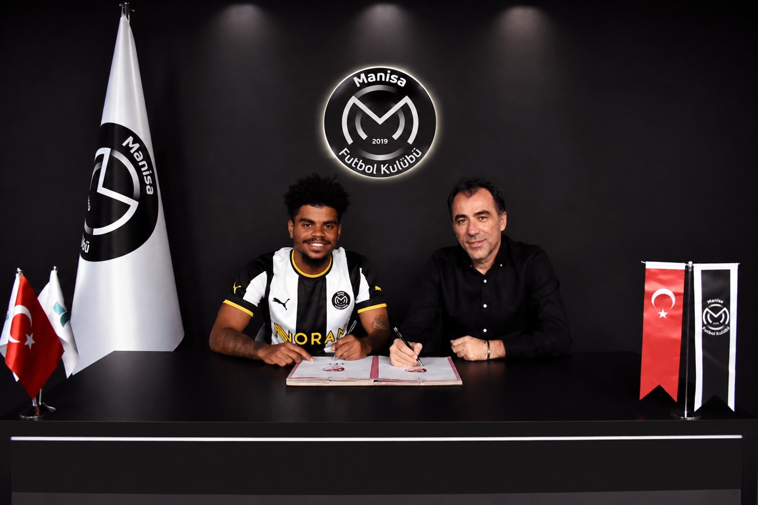 manisa-fk-dan-5-transfer-hamlesi