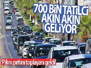Bodrum'a 700 bin tatilci akın akın geliyor