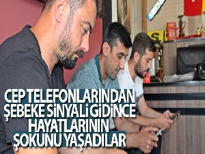 Cep telefonlarından şebeke sinyali gidince, hayatlarının şokunu yaşadılar