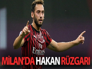 Milan'da Hakan Çalhanoğlu rüzgarı