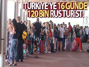 Türkiye'ye 16 günde 120 bin Rus turist gitti