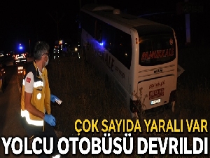 Yoldan çıkan yolcu otobüsü devrildi, 25 yaralı var