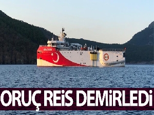 Oruç Reis Antalya açıklarına demirledi