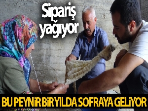 Bu peynir bir yılda sofraya geliyor