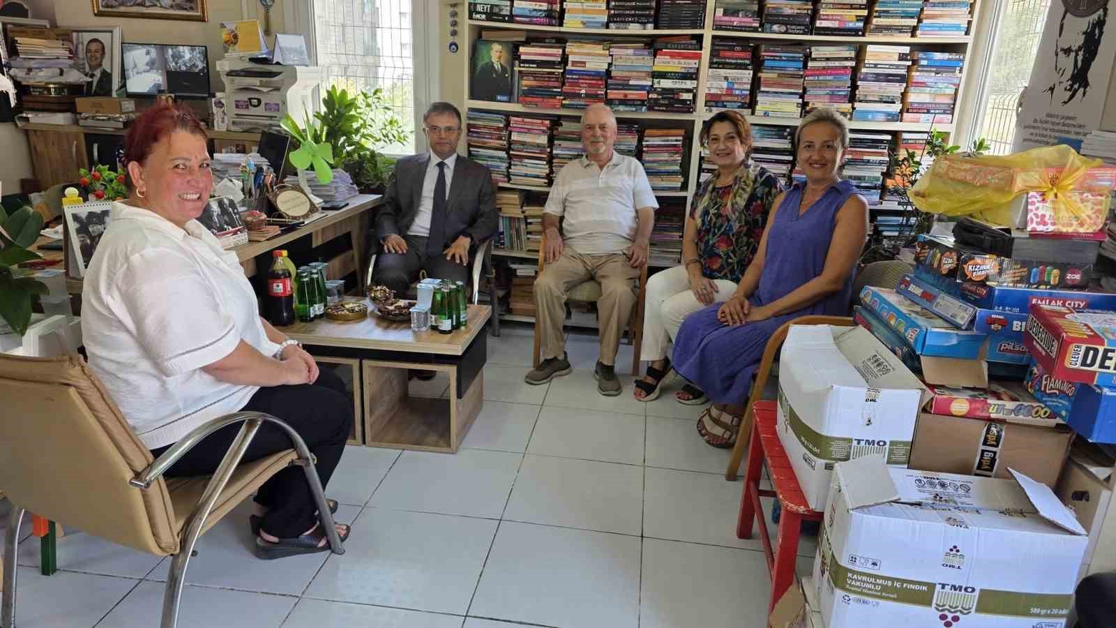 pasakent-mahallesi-nde-muhtarlik-calismalari-degerlendirildi