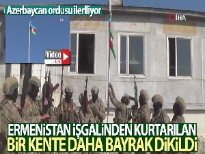 Ermenistan işgalinden kurtarılan Fuzuli kentine Azerbaycan bayrağı dikildi