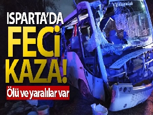 Tarım işçilerini taşıyan midibüs ile ticari araç çarpıştı: 1 ölü, 24 yaralı