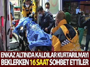 Depreme marketin kasasında yakalanan 3 kadını kısa mesaj kurtardı