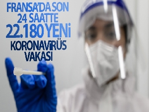 Fransa'da son 24 saatte 22 bin 180 yeni koronavirüs vakası