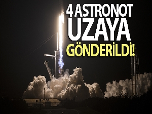 NASA ve SpaceX, 4 astronotu uzaya gönderdi