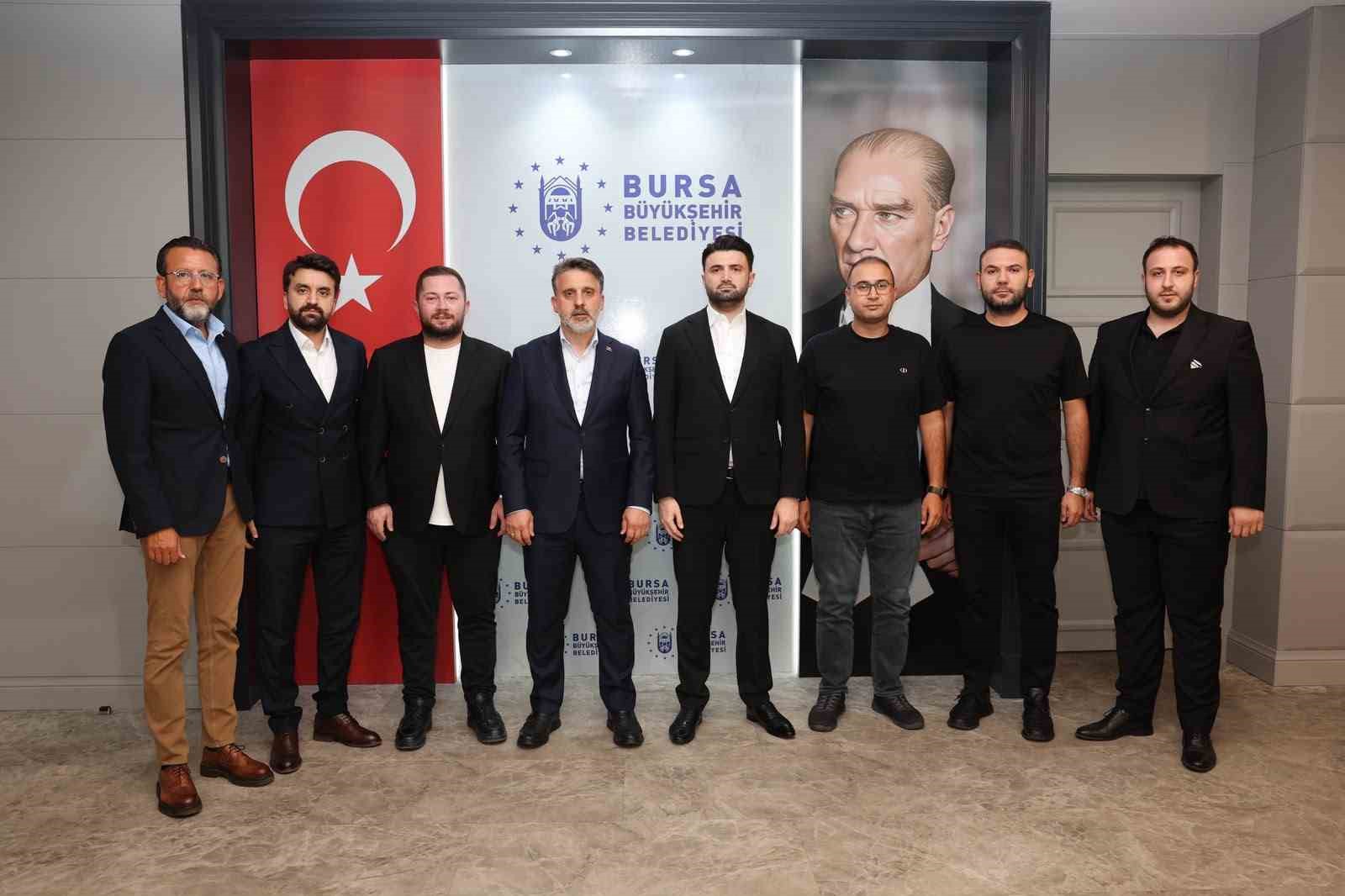 bursa-buyuksehir-den-bursaspor-a-yeni-sponsorluk-destegi