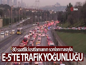 80 saatlik kısıtlamanın sonlanmasıyla E-5'te trafik yoğunluğu