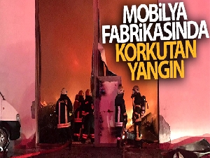 Kayseri'de mobilya fabrikasında korkutan yangın!