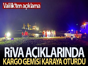 Riva açıklarında kargo gemisi karaya oturdu