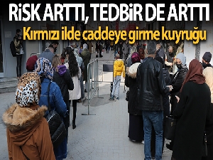 'Kırmızı' alarm veren Samsun'da tedbirler de kuyruklar da arttı