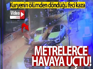 Motosikletli kurye metrelerce havaya uçtu