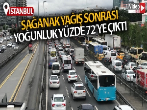 İstanbul'da sağanak yağış sonrası trafik yoğunluğu yüzde 72'ye çıktı