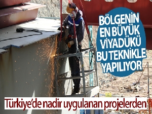 Bölgenin en büyük viyadüğü itme-sürme tekniğiyle Bitlis'te yapılıyor