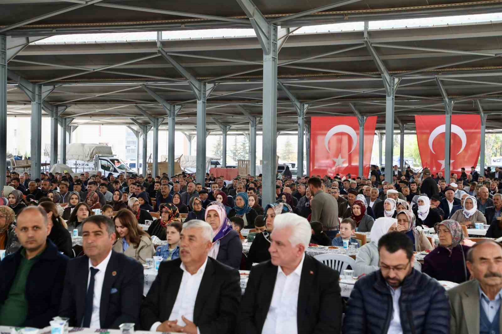 nigde-murtaza-koyu-yardimlasma-ve-dayanisma-dernegi-acildi