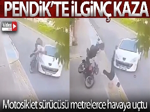 Pendik'te ilginç kaza: Motosiklet sürücüsü metrelerce havaya uçtu